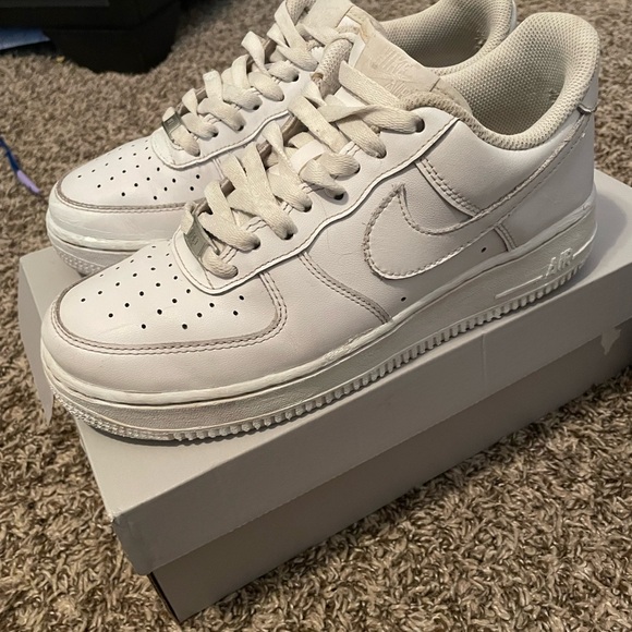 Airforce 1 - Picture 3 of 4